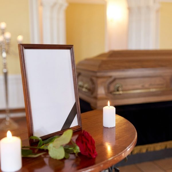 portrait-funeraire-ceremonie-oise.jpg Photo obsèques oise