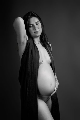 Séance maternité grossesse studio photo oise